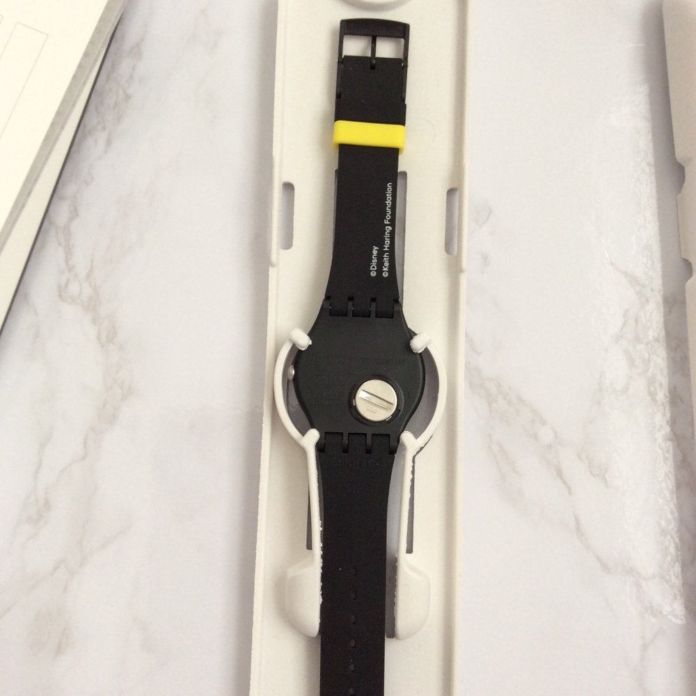Swatch Watch/MICKEY BLANC SUR NOIR - Picture 8 of 9